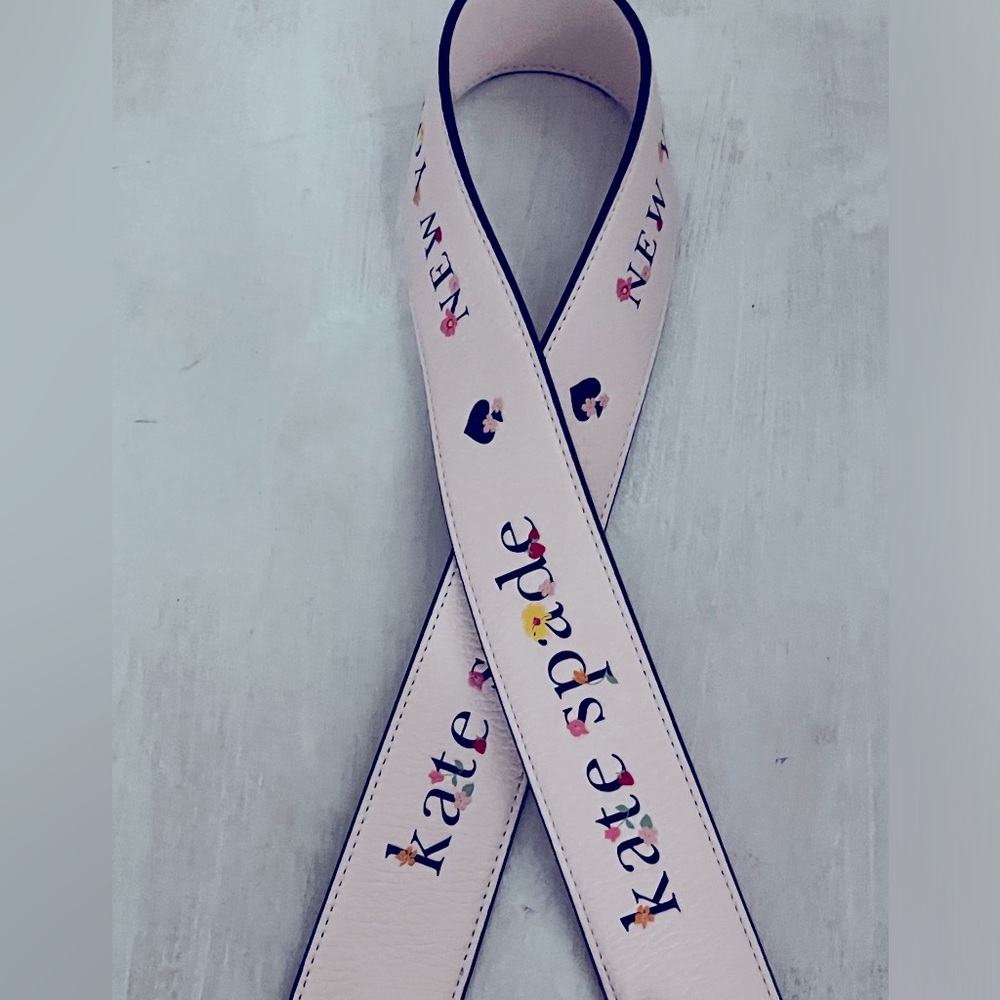 NWOT Kate Spade Garden crossbody strap. Light rosebud multi.